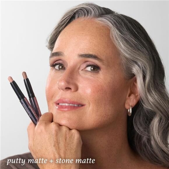 ✨ Waterproof Crème-to-Powder Eyeshadow Duo – Stone Matte & Taupe Shimmer - Picture 2 of 6